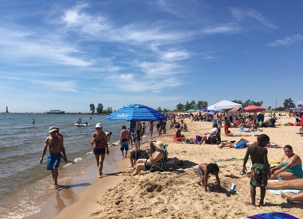 Platja a a prop