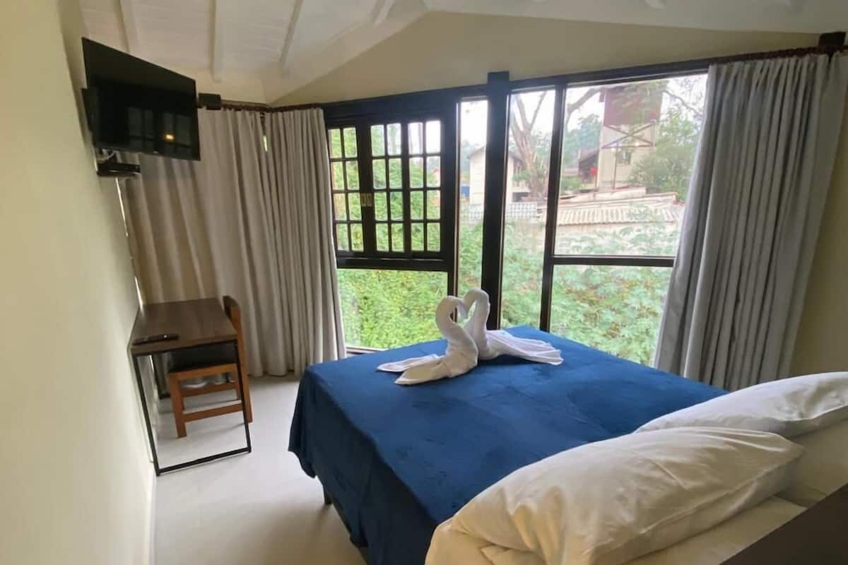 Comfort Double Room | 1 bilik tidur, bar mini, Wi-fi percuma, cadar katil