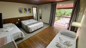 SUITE ENCANTADA | 1 quarto, frigobar, Wi-Fi de cortesia, roupa de cama