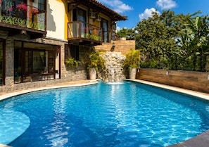 Pool - Hotel Casa Encantada Penedo (Itatiaia)