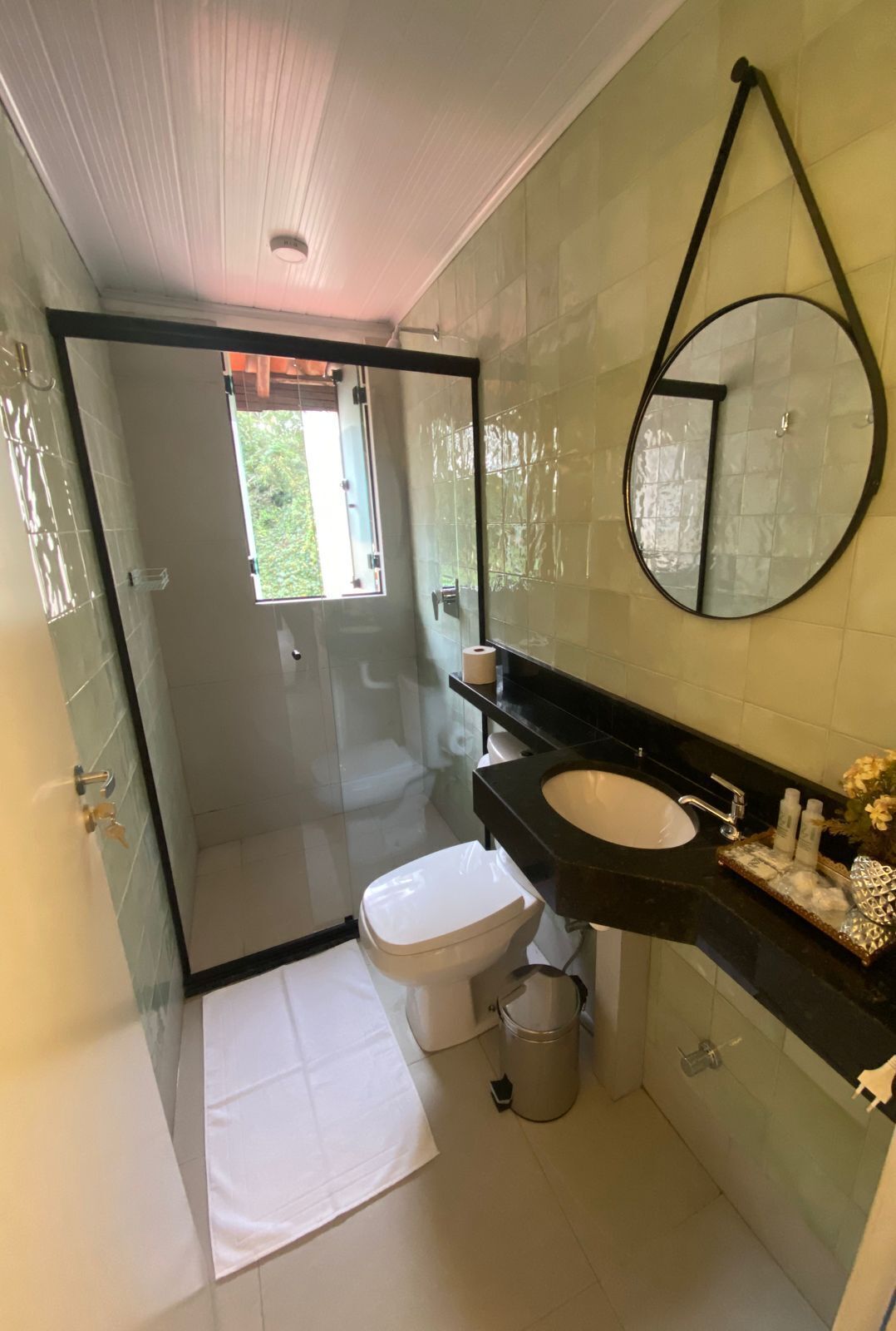comfort double room | bathroom | shower