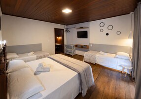SUITE ENCANTADA | Frigobar, Wi-Fi de cortesia, roupa de cama