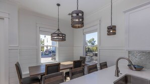 Dining - 19 Spinnaker Lane - Grove at Inlet Beach (Panama City Beach)