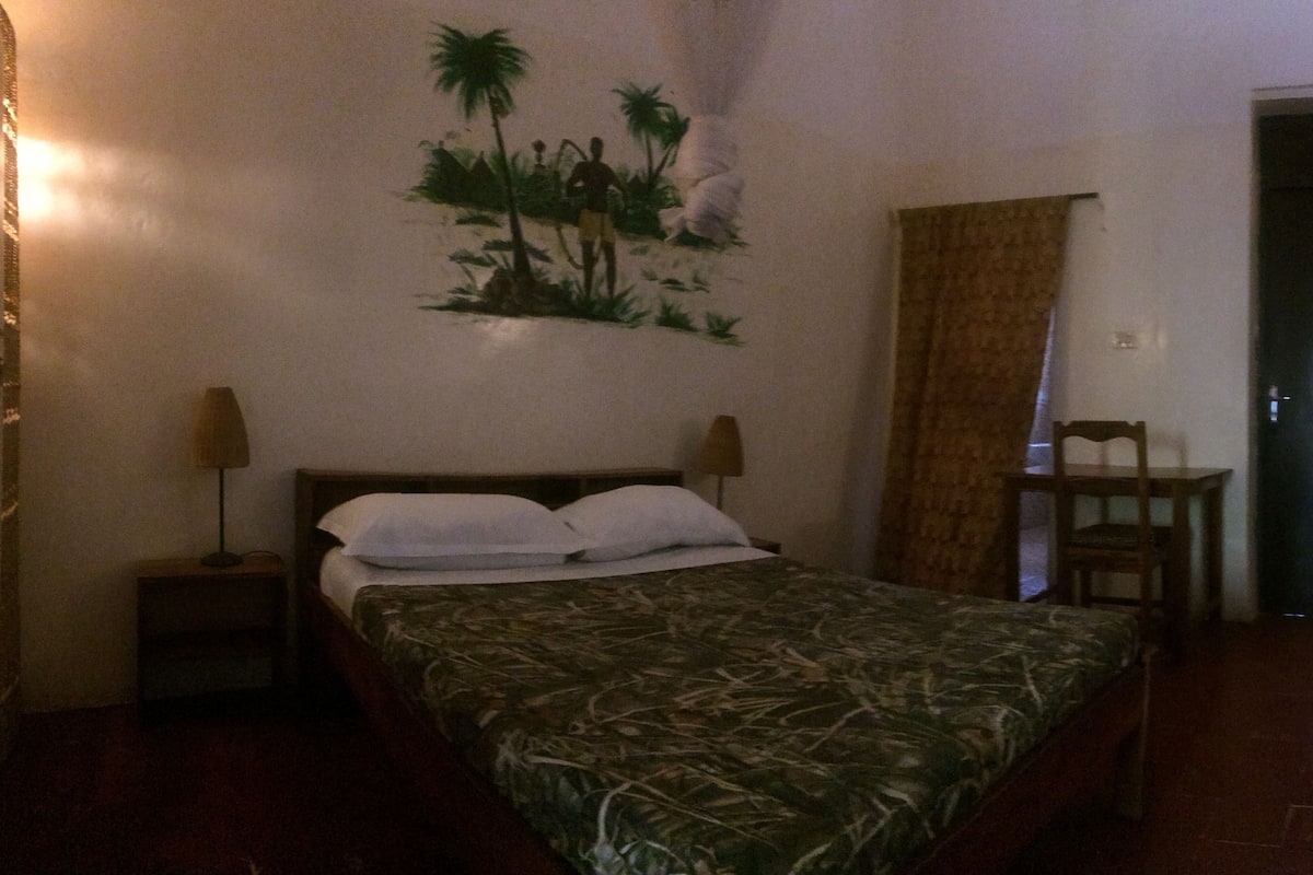 Standard-Vierbettzimmer, 1 Schlafzimmer, Poolblick