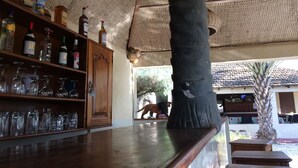 Snack bar