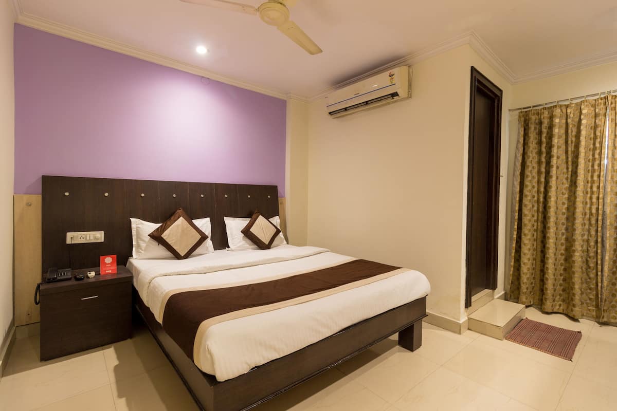 Double or Twin Room | Free WiFi