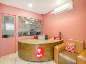 Mostrador de check-in y check-out