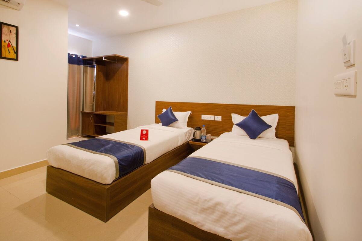 Standard Double Room | Premium bedding, blackout drapes, WiFi (free), bed sheets
