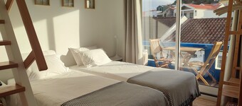 Porto Pim Guest House