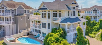 Semi-Oceanfront Dog Friendly w/ Pool, Hot Tub, Home Theater, and Game Room