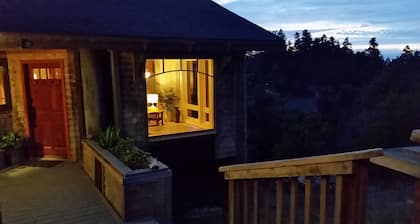 Need to get away? This is your home away from - everything!
SEAGLASS Irish Beach