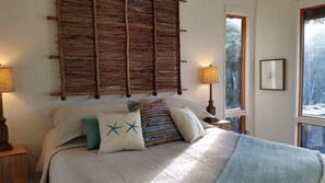 2 bedrooms, iron/ironing board, free WiFi, bed sheets - Need to get away? This is your home away from - everything!
SEAGLASS Irish Beach (Manchester)