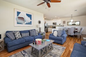 Smart TV, DVD player