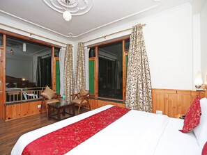 Double or Twin Room | Free WiFi