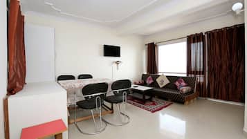 Double or Twin Room | 2 bedrooms
