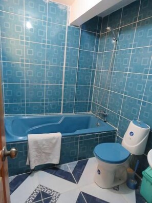 Apartment | Bathroom
