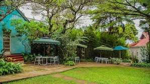 Unclassified image, 4 of 34, button - Shangri-la Hotel Uganda (Kampala)