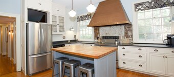 65 Blue Road: 6  BR, 6  BA House in Pinehurst, Sleeps 12