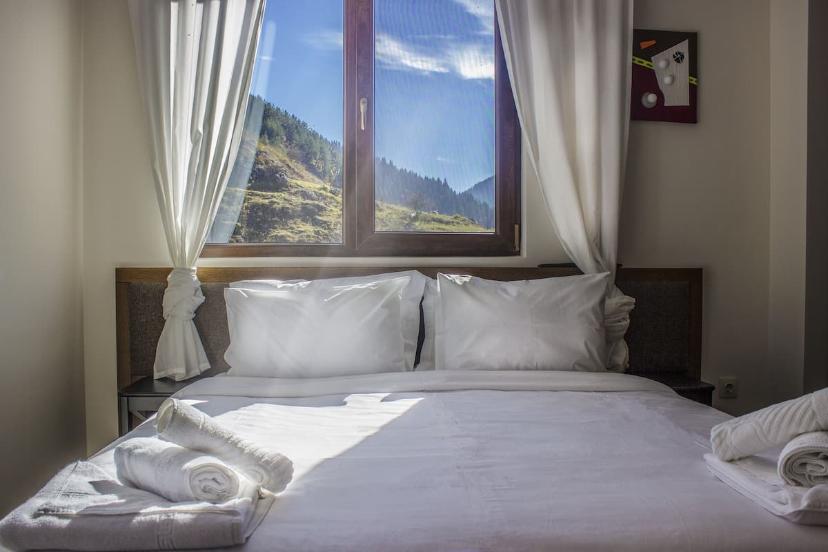 Junior Suite, Balcony, Mountain View