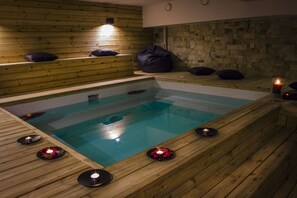 Indoor spa tub - Trigrad Hotel (Devin)