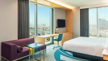 Literie hypoallergénique, minibar, coffres-forts dans les chambres