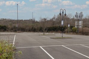 Self parking - The Magnum Hotel, Sunderland City, Sure Collection by Best Western (Sunderland)