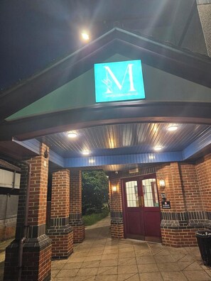 Fachada de la propiedad