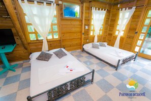 Chalet (2 Queen and 2 Single Beds ) | Free WiFi - Portón de Occidente by Bernalo Hotels (San Jerónimo)