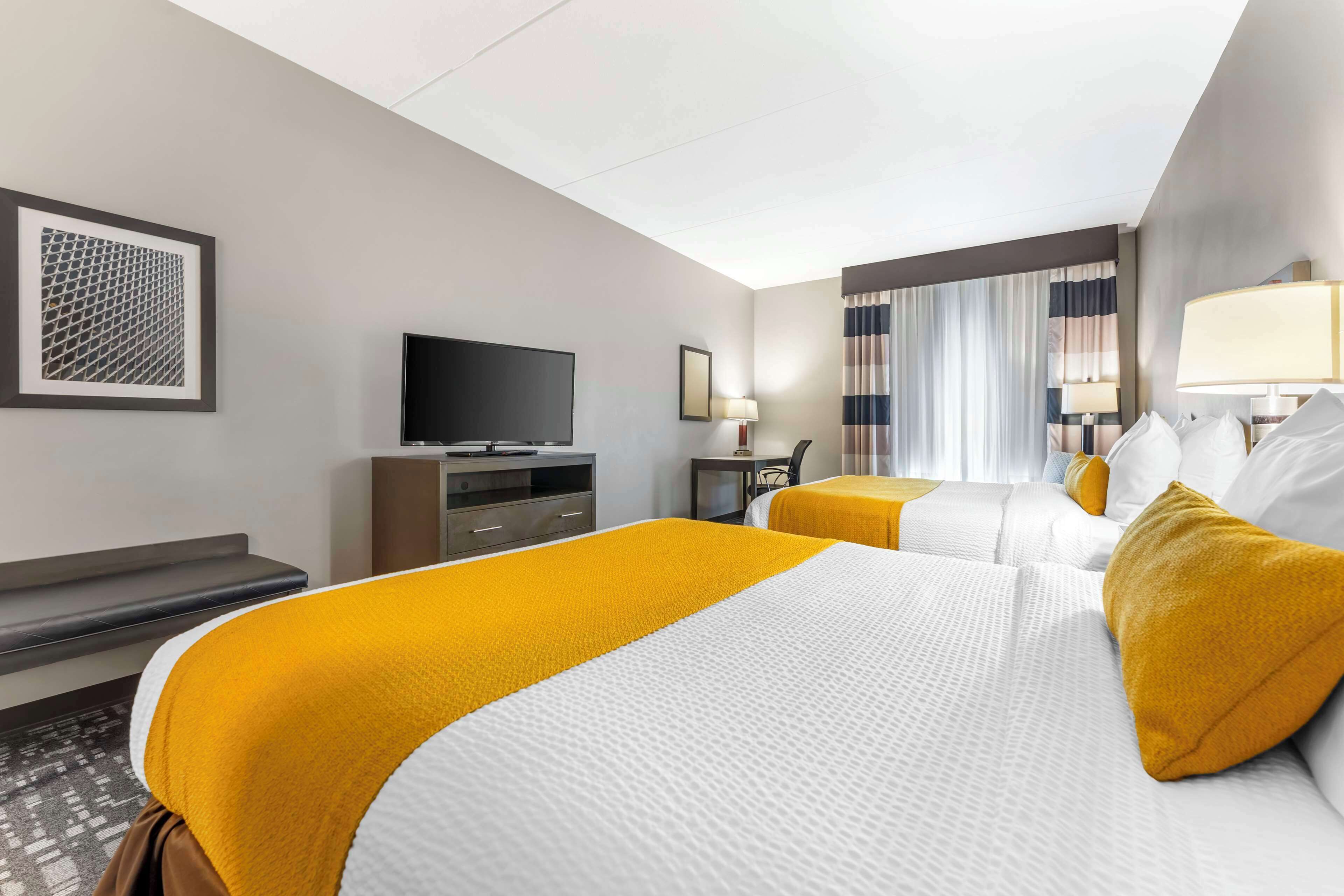 standard room, 2 queen beds, accessible, bathtub | individually decorated, individually furnished, desk, laptop workspace