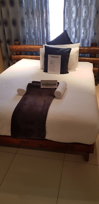 Ekuthuleni Guest house vosloorus