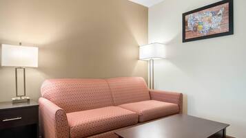 Premium bedding, desk, blackout drapes, soundproofing