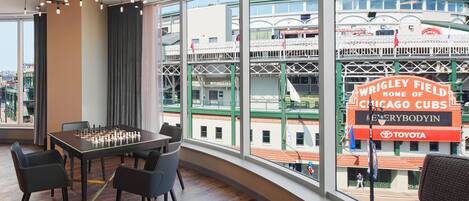 Suite, 1 camera da letto, vista città | Vista strada