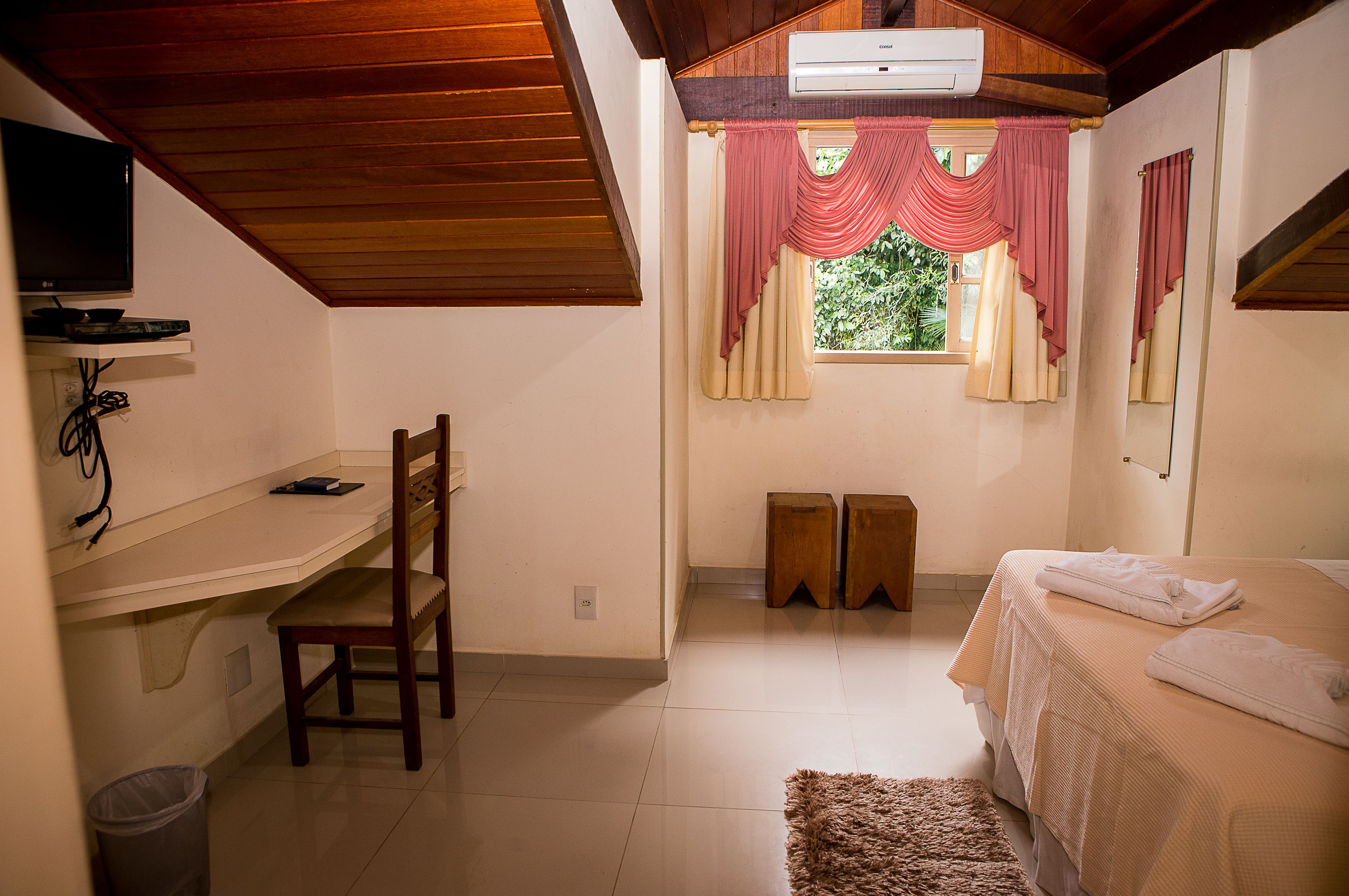 1 bedroom, desk, blackout curtains, free wifi