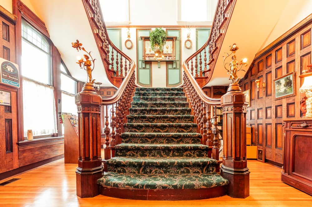 luxury hotels in British Columbia