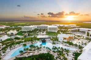 Exterior - Grand Palladium Select Costa Mujeres - All Inclusive (Costa Mujeres)