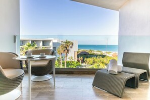 1 habitación y minibar con artículos gratuitos 