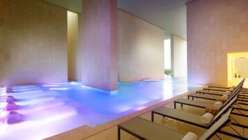 Espace de soins pour les couples, sauna, bain Ă remous, hammam