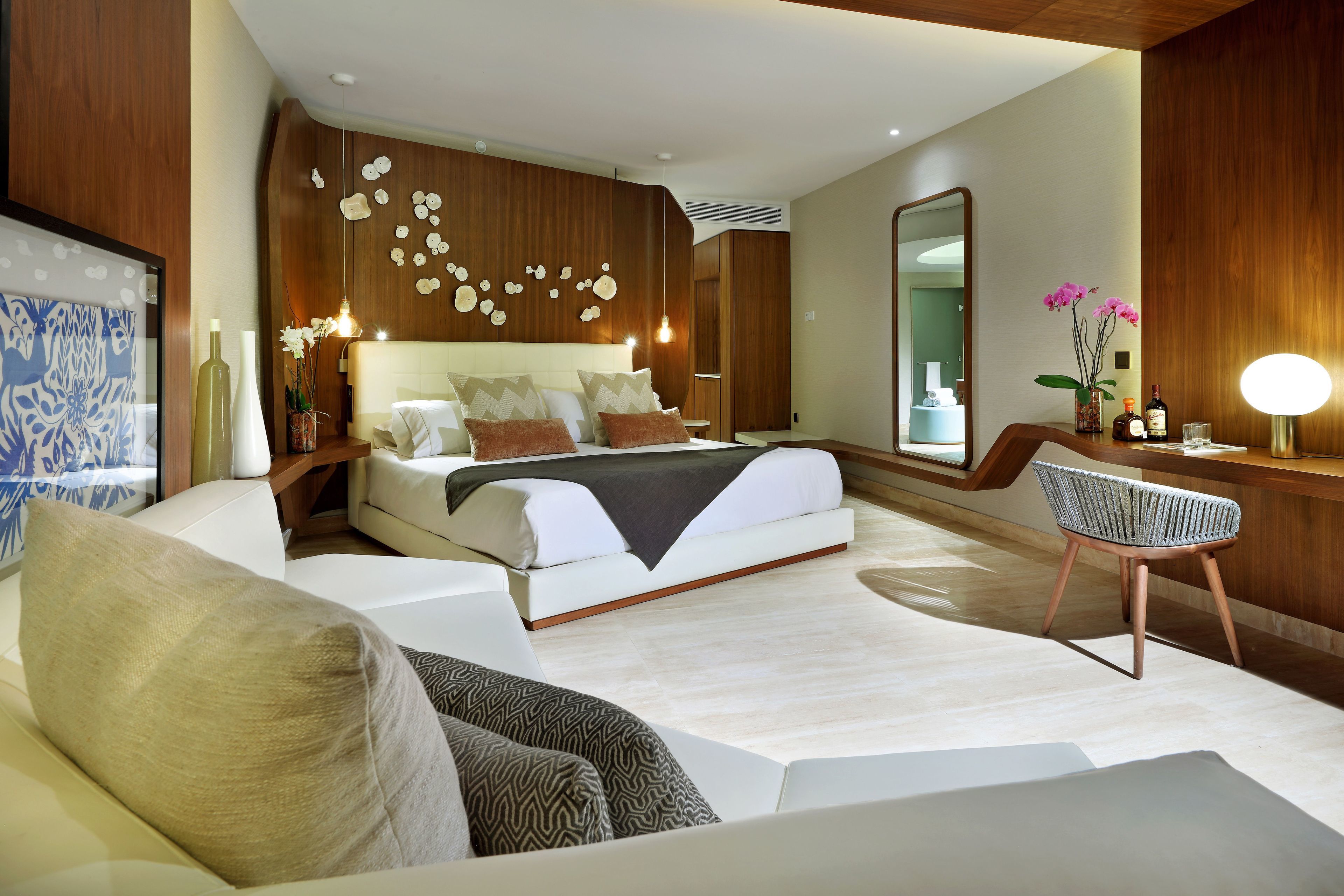 1 Schlafzimmer, hochwertige Bettwaren, Betten mit Memory-Foam-Matratzen