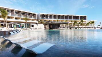 3 outdoor pools, open 8 AM to 8 PM, pool cabanas (surcharge)