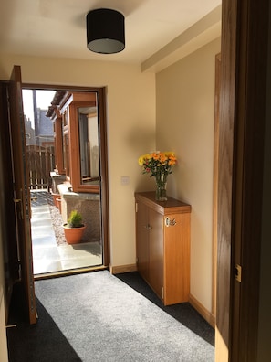 House, 3 Bedrooms | Living area | Flat-screen TV, DVD player