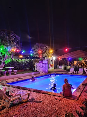 Outdoor pool - Bonito Hi Hostel e Pousada (Bonito)