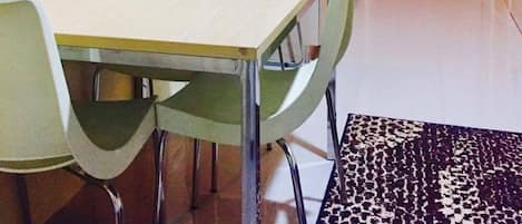 1 Bedroom Unit | Living area | 22-inch flat-screen TV with cable channels, TV