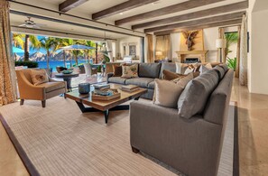 Smart TV, DVD player, stereo, offices