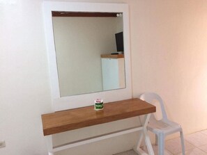 Budget Room | Room amenity - InnBox Bed & Bath (Panglao)