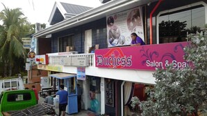 Unclassified image, 5 of 16, button - InnBox Bed & Bath (Panglao)