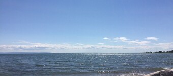 Gorgian Bay cottage for rent in Tiny