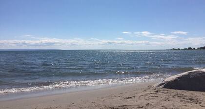 Gorgian Bay cottage for rent in Tiny