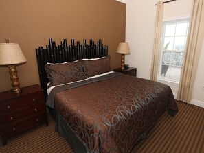 2 slaapkamers, een strijkplank/strijkijzer, gratis wifi, beddengoed