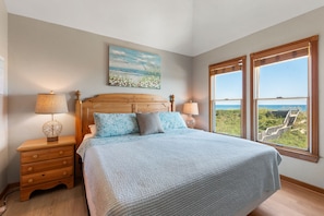 7 bedrooms, iron/ironing board, WiFi, bed sheets