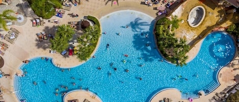 Piscine extérieure, piscine chauffée